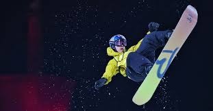 《逆水寒手游》2.0新赛年今日开启！百线瞬间爆满