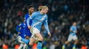 篮球湖人球迷为球队准备应援物