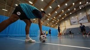 开局4抓！第五人格比赛出现天秀邦邦，炸弹就没有空过