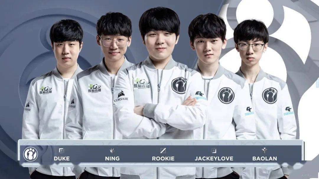 让整个足坛 让整个足坛