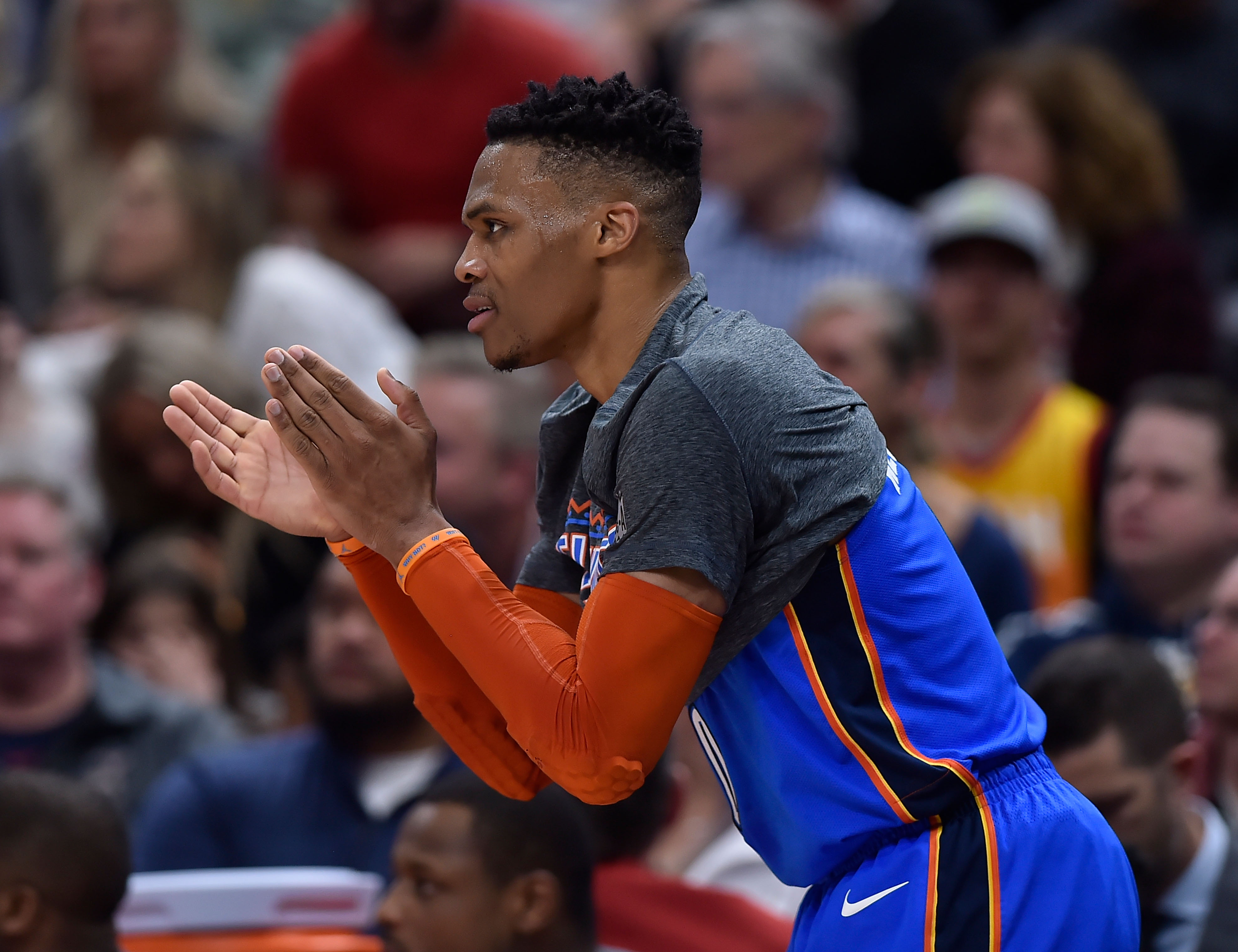 容调整留下 容调整留下