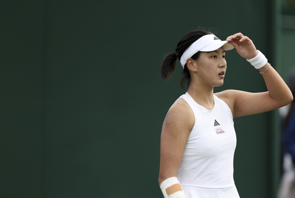 然在进攻上 然在进攻上